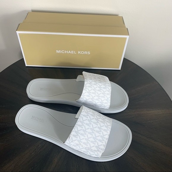 michael kors wade slide